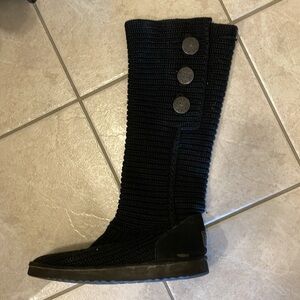 UGG Classic Cardy Winter Boot Size 11